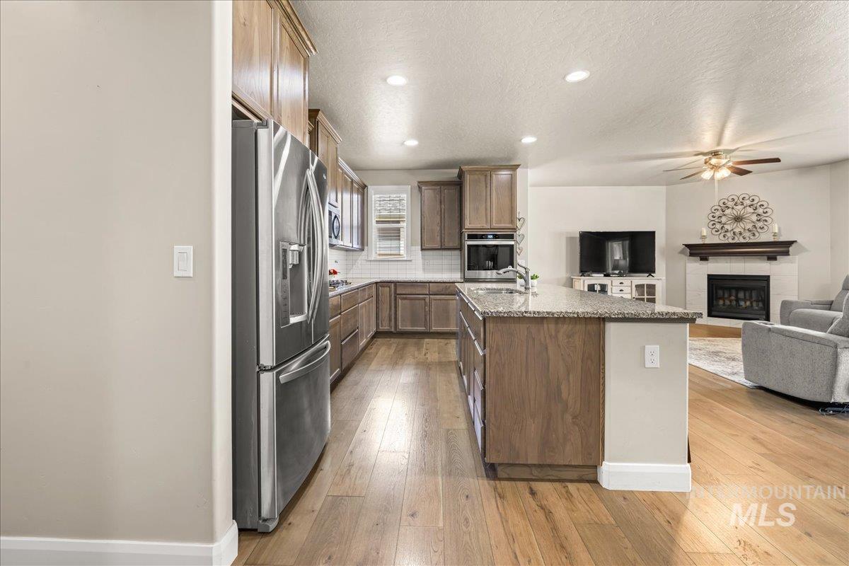 6010 W Daphne Dr.
