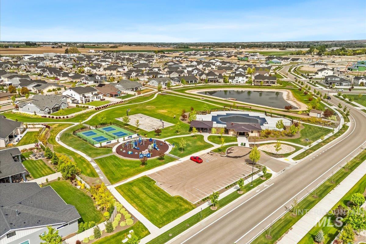 6010 W Daphne Dr.