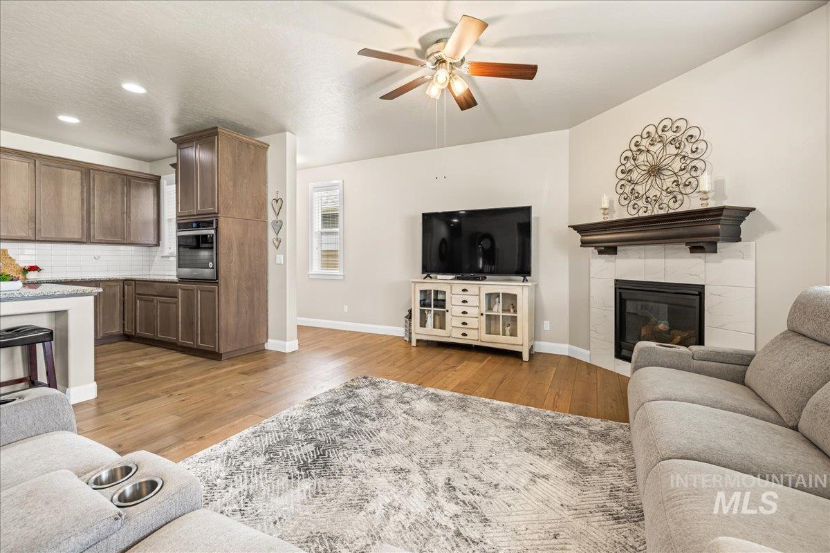 6010 W Daphne Dr.