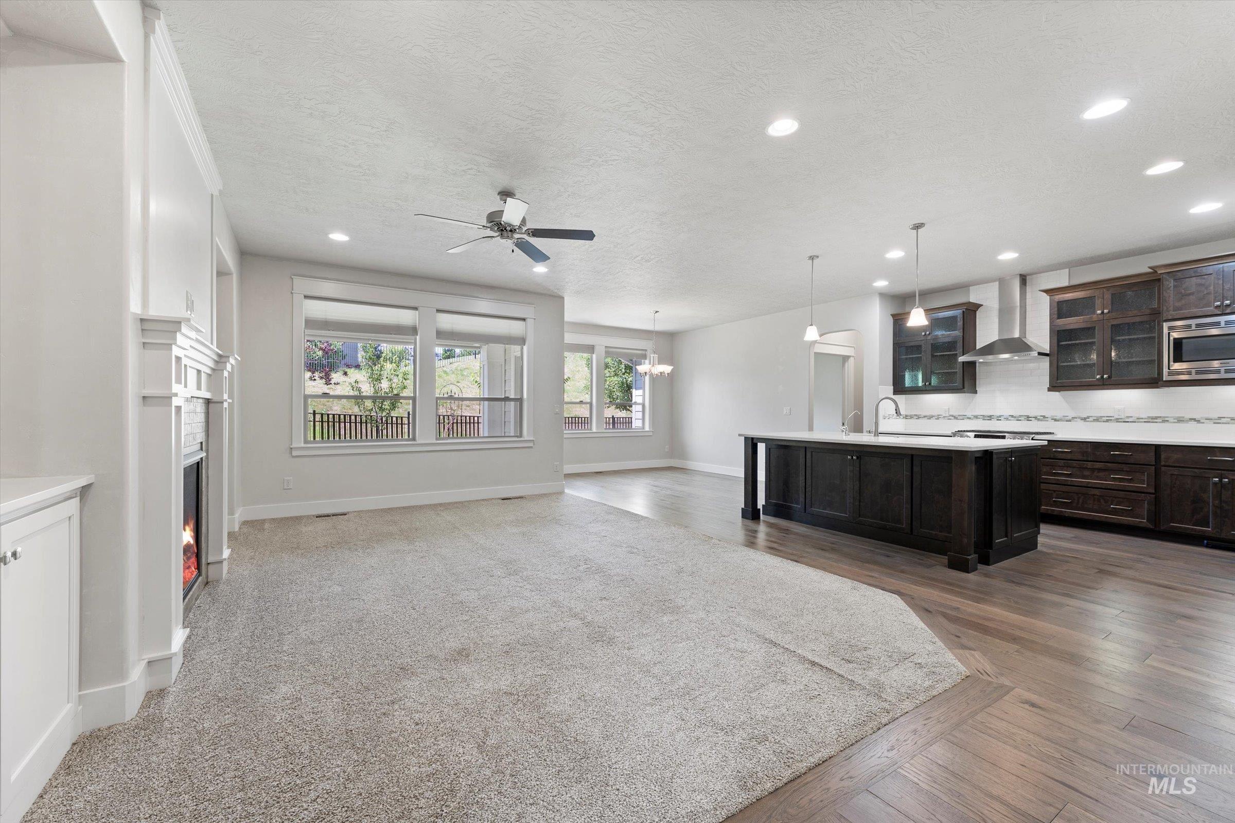 1031 E Reflect Ridge Drive