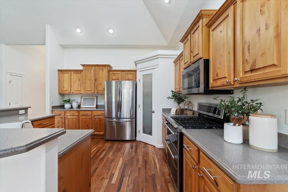 2312 W Kelly Creek Drive