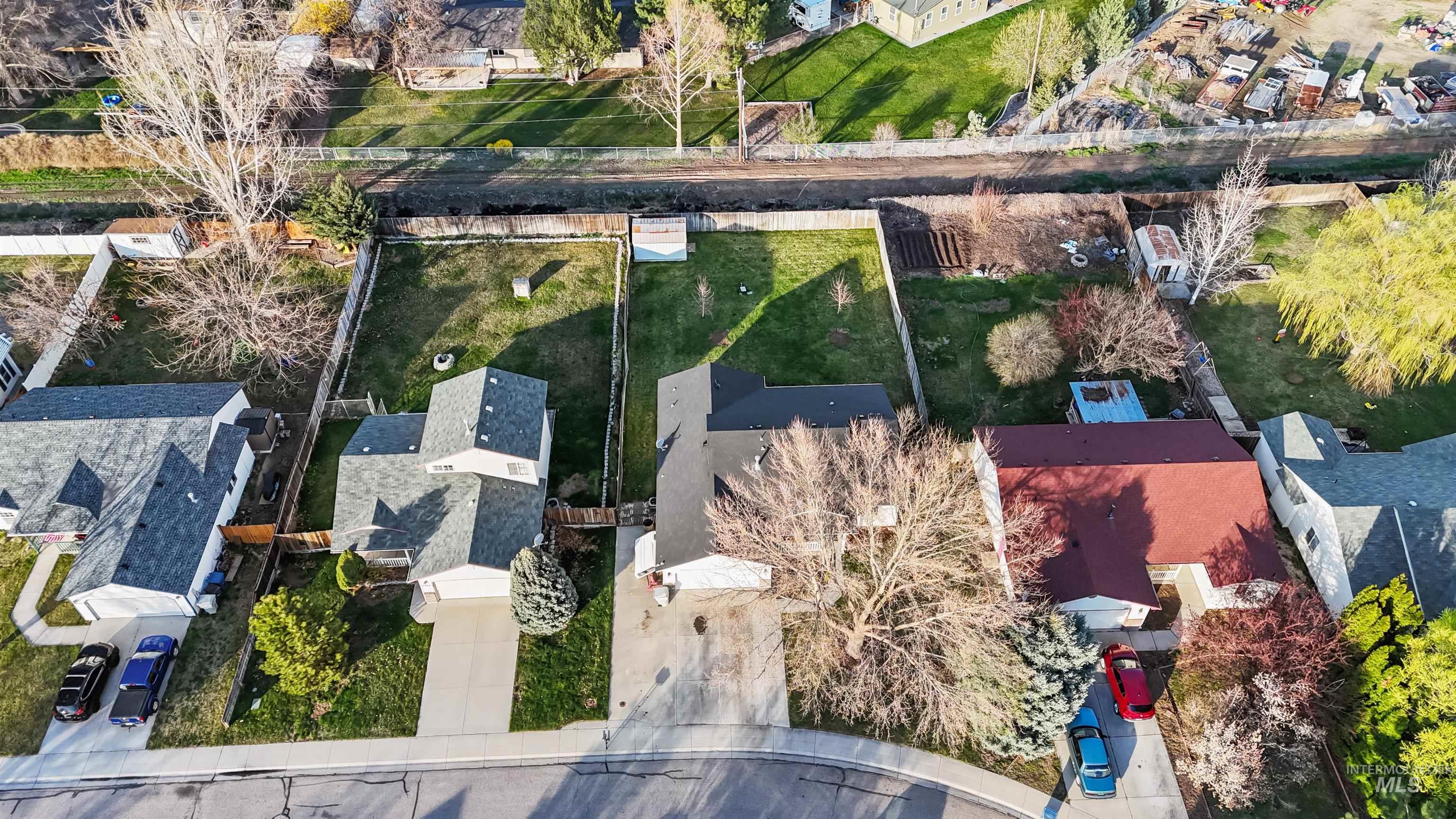 2908 E Sandgate Ave