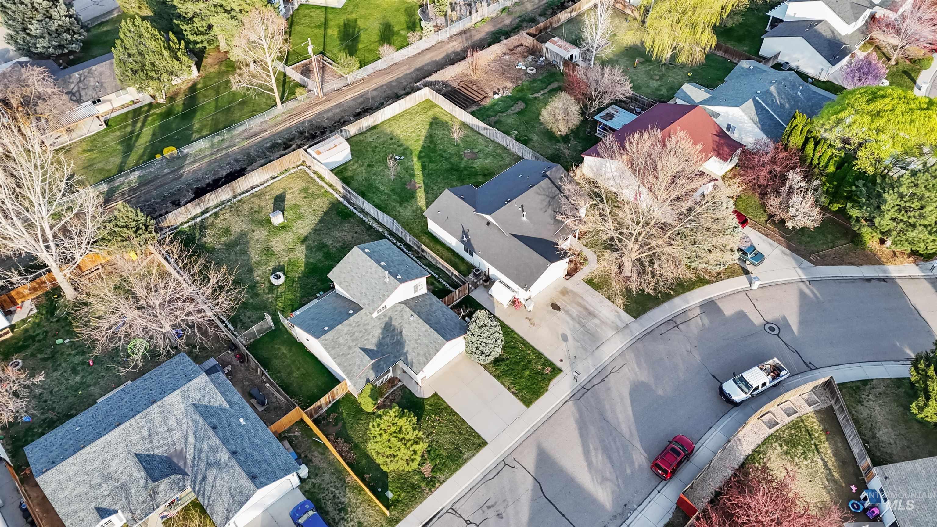 2908 E Sandgate Ave