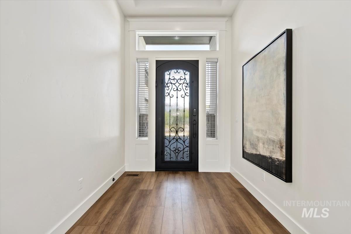 8833 W Fawn Brook St