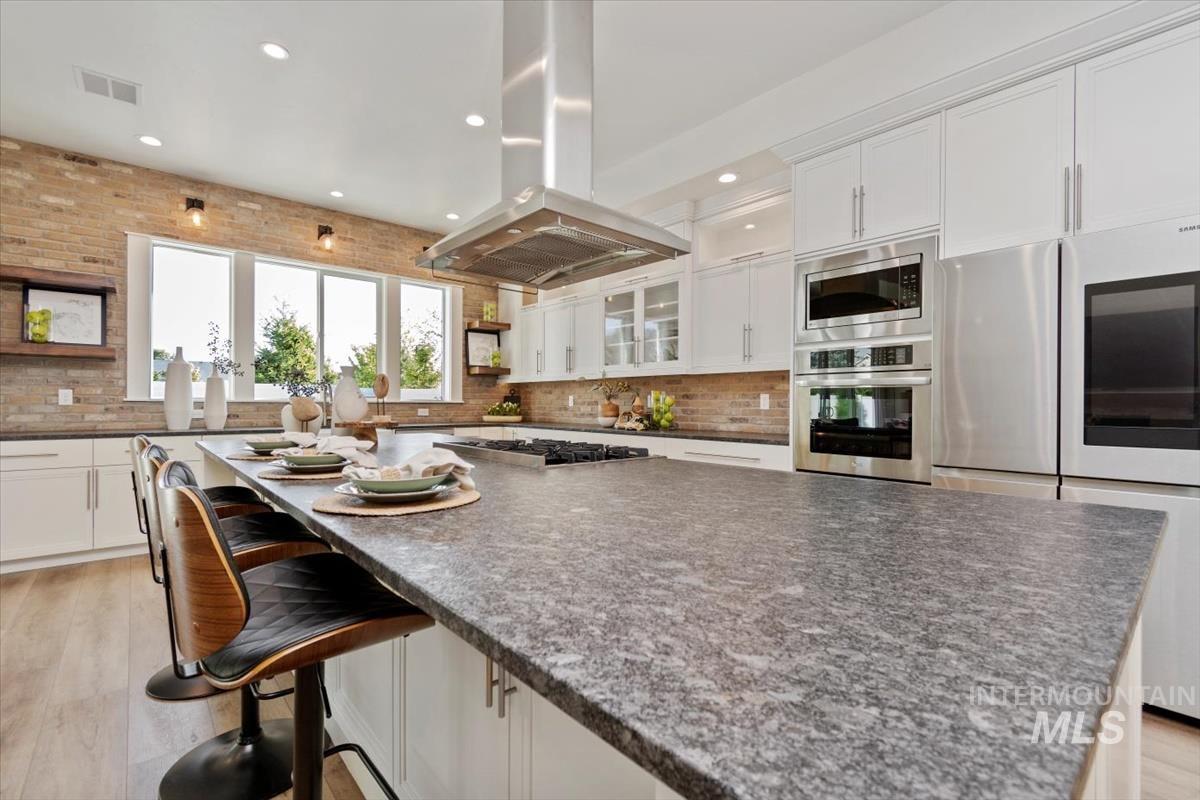 8833 W Fawn Brook St