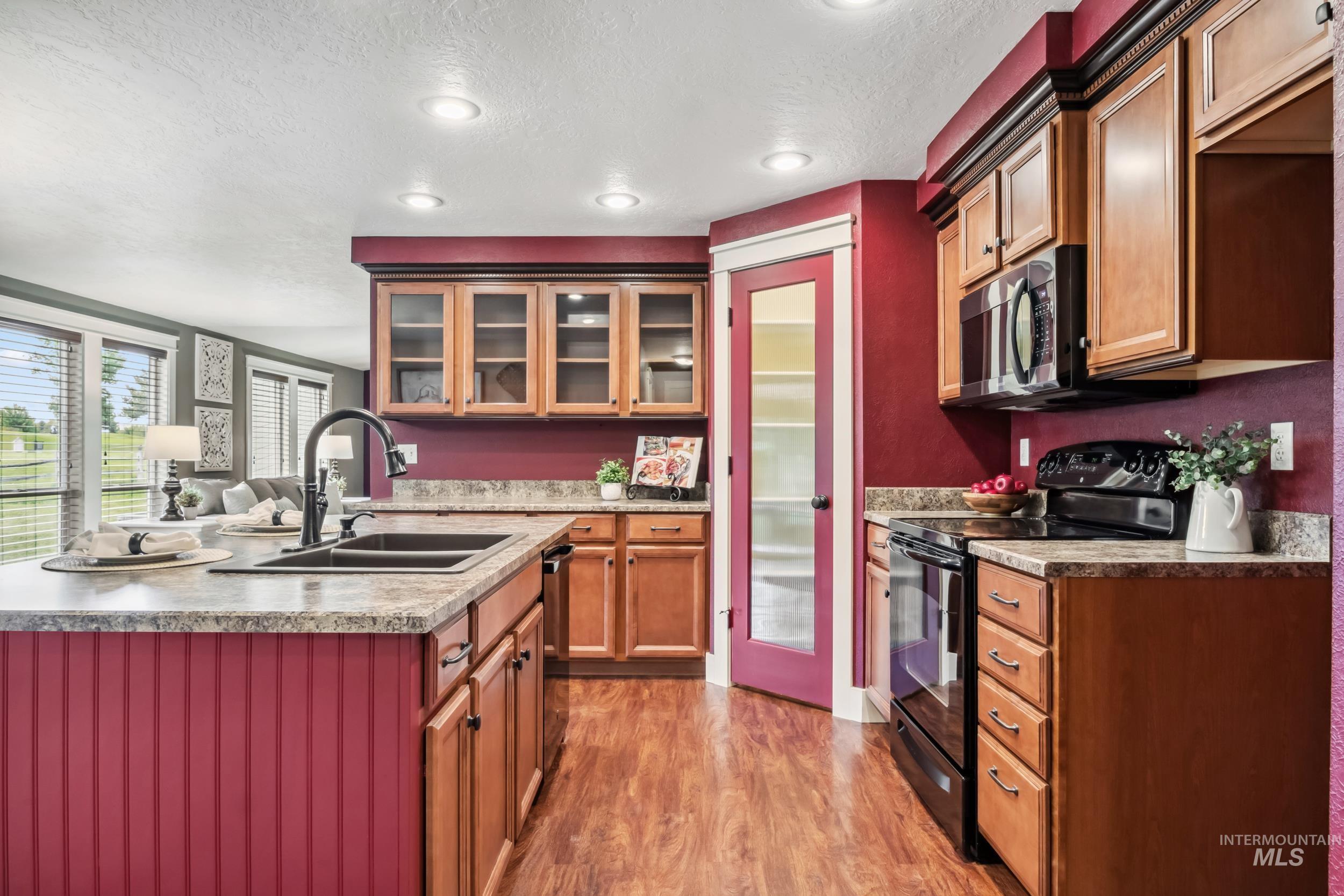 810 N Eagle Hills Way