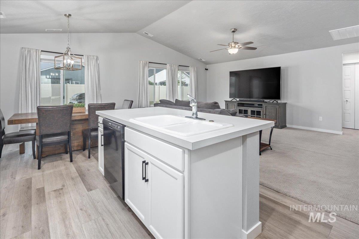 5144 W W Grand Rapids Dr