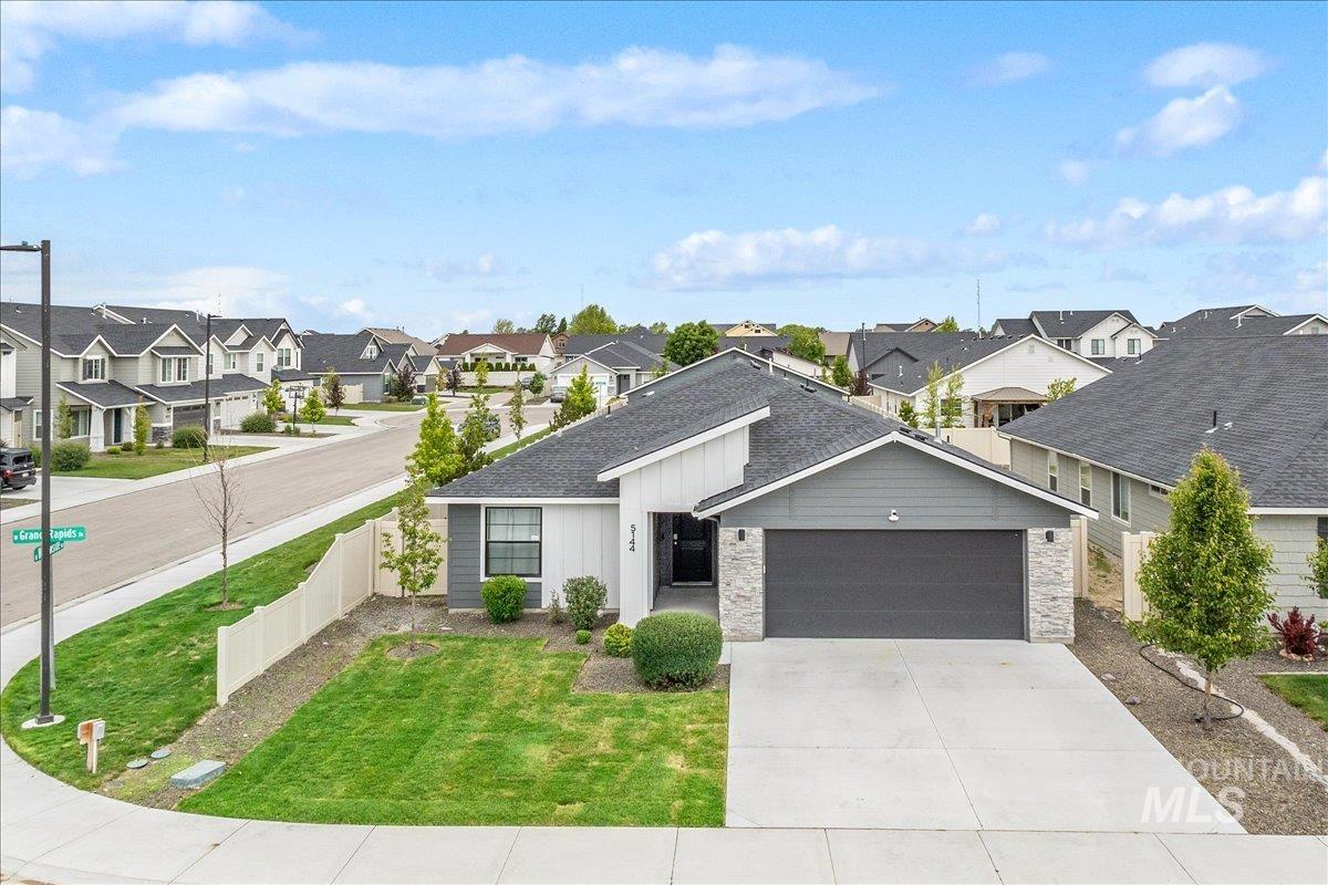 5144 W W Grand Rapids Dr