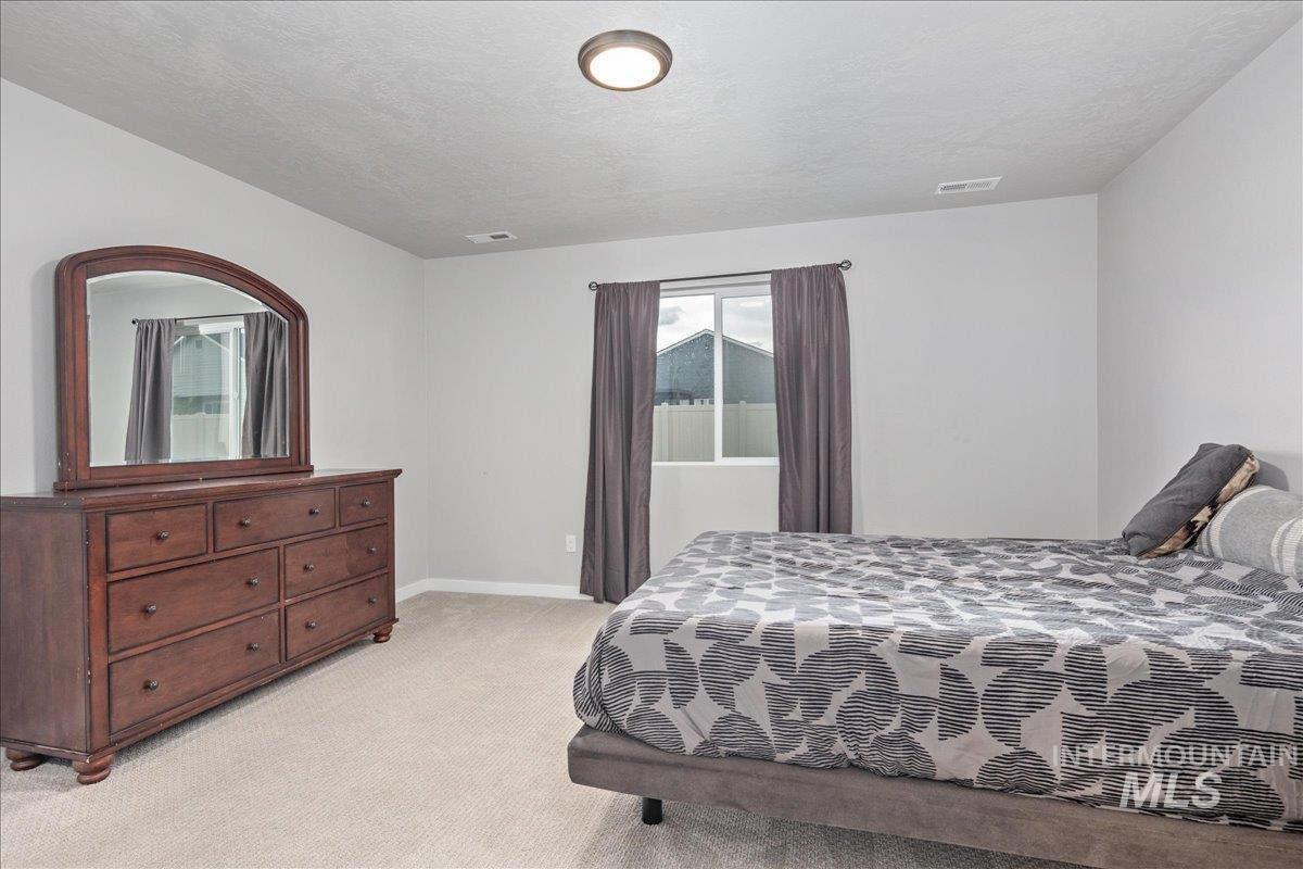 5144 W W Grand Rapids Dr