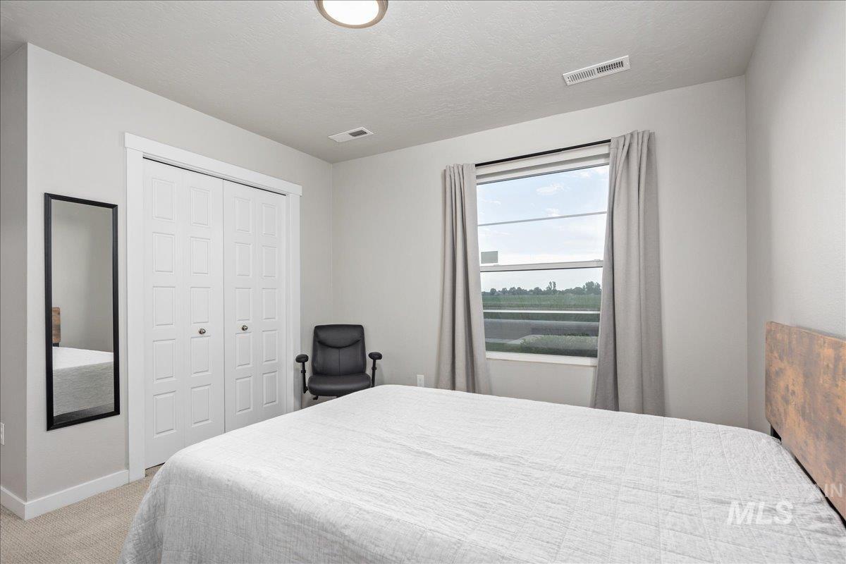 5144 W W Grand Rapids Dr