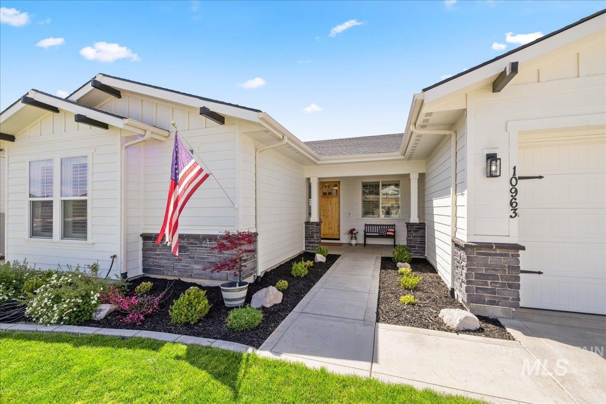 10963 W Mauve Clover Court