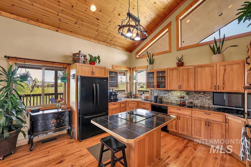 13979 Ramos Ct