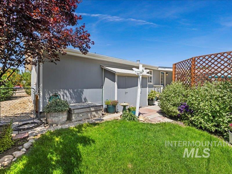 412 Elder Ave