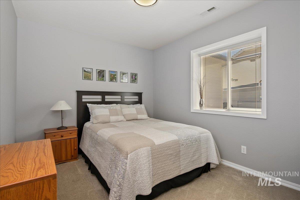 1049 N Purple Sage Way