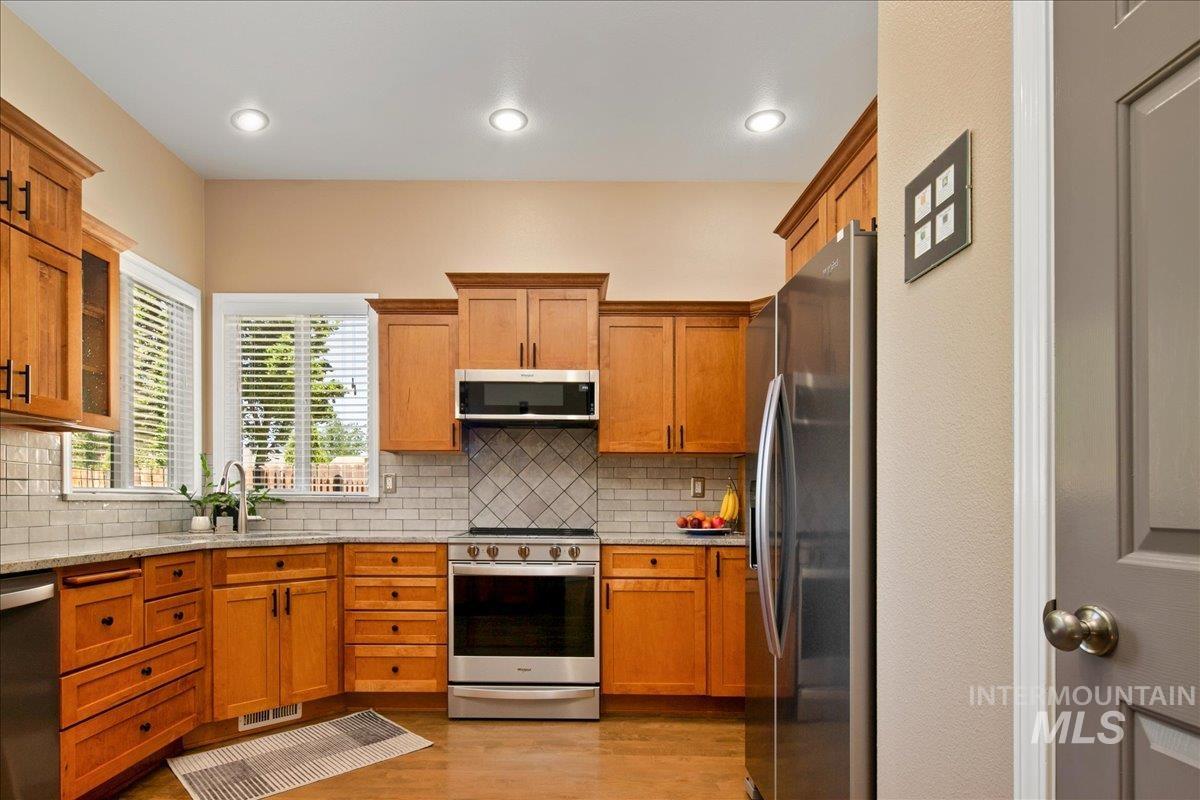 1049 N Purple Sage Way