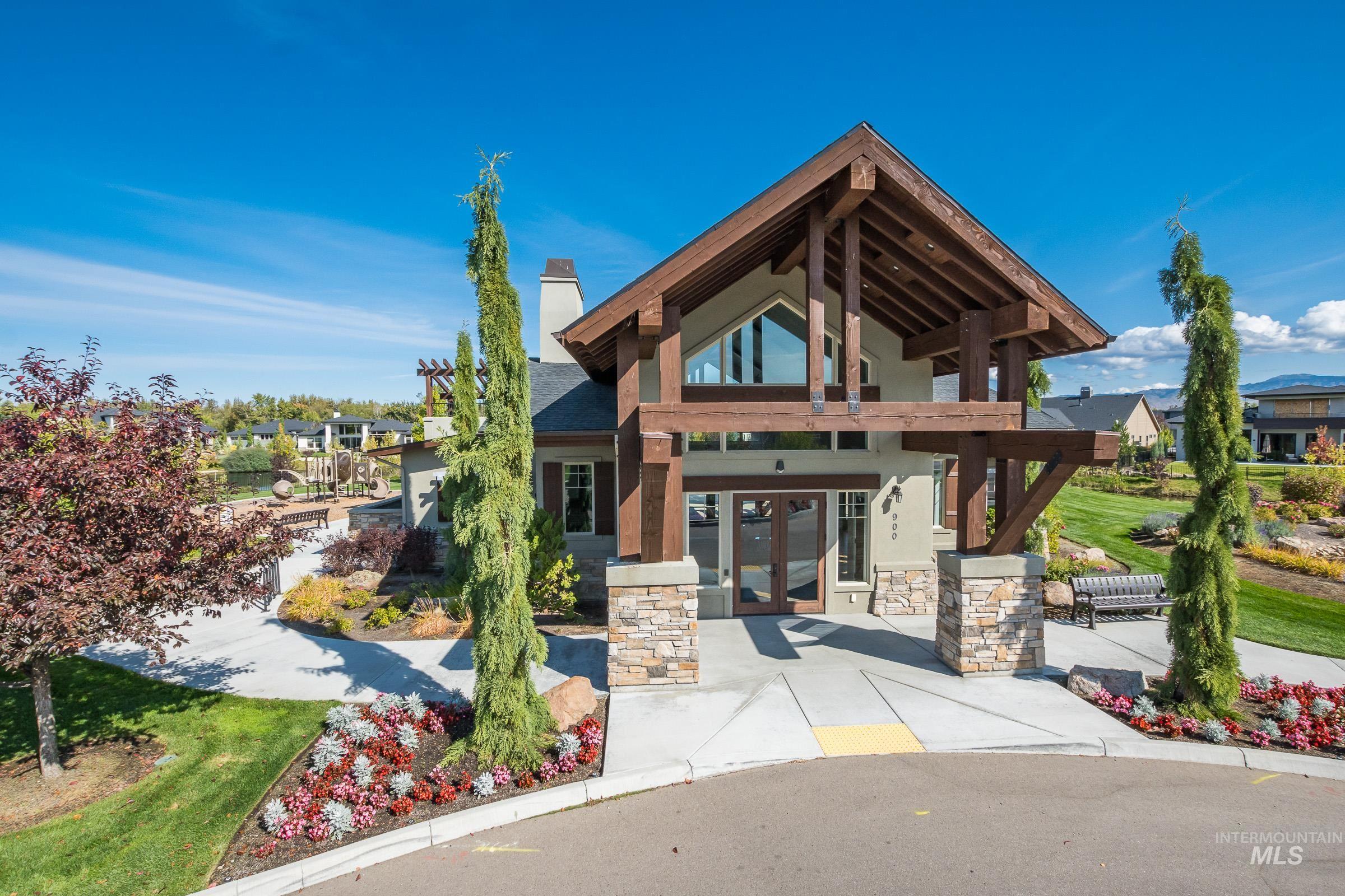 786 S Lone Hollow Way