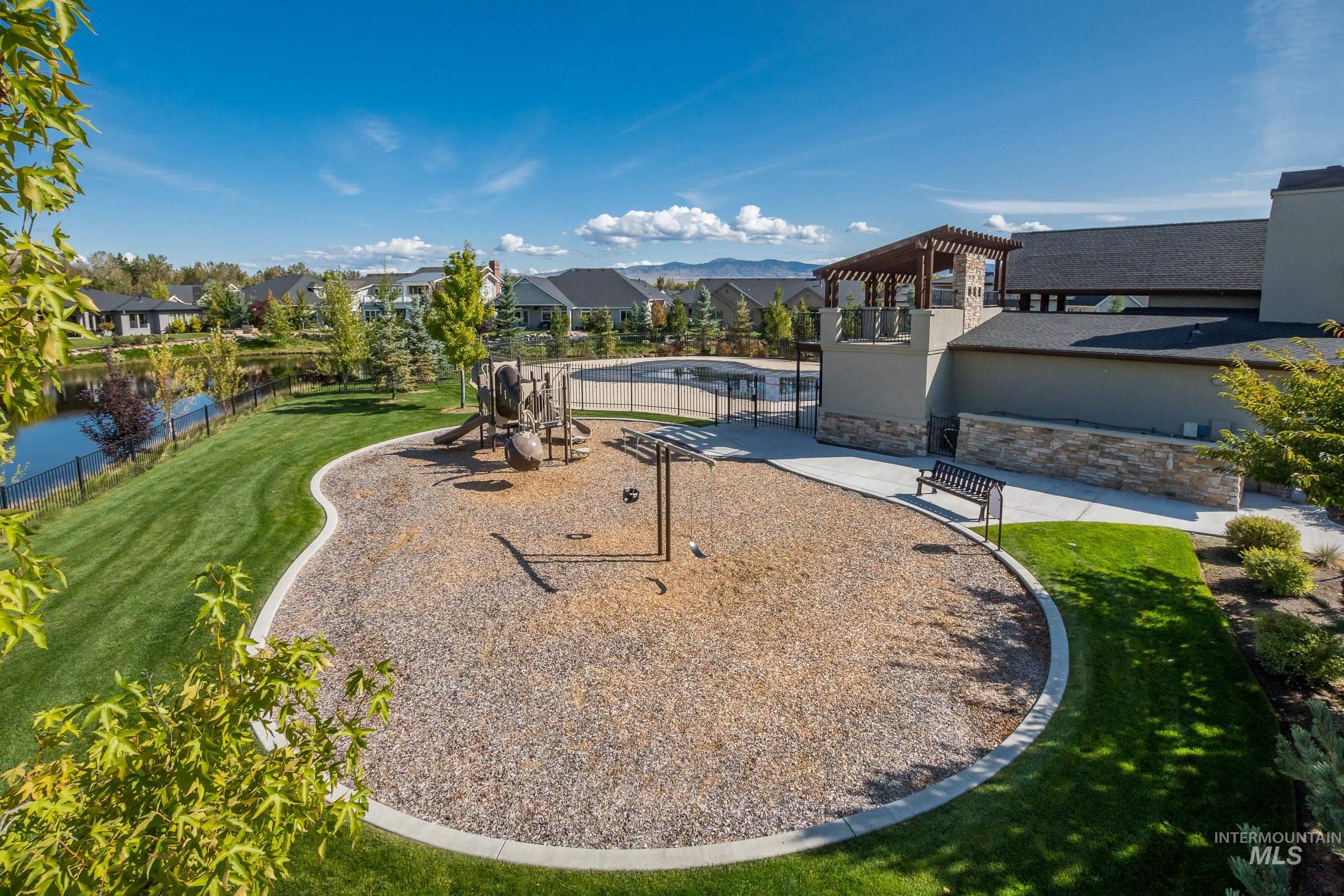 786 S Lone Hollow Way