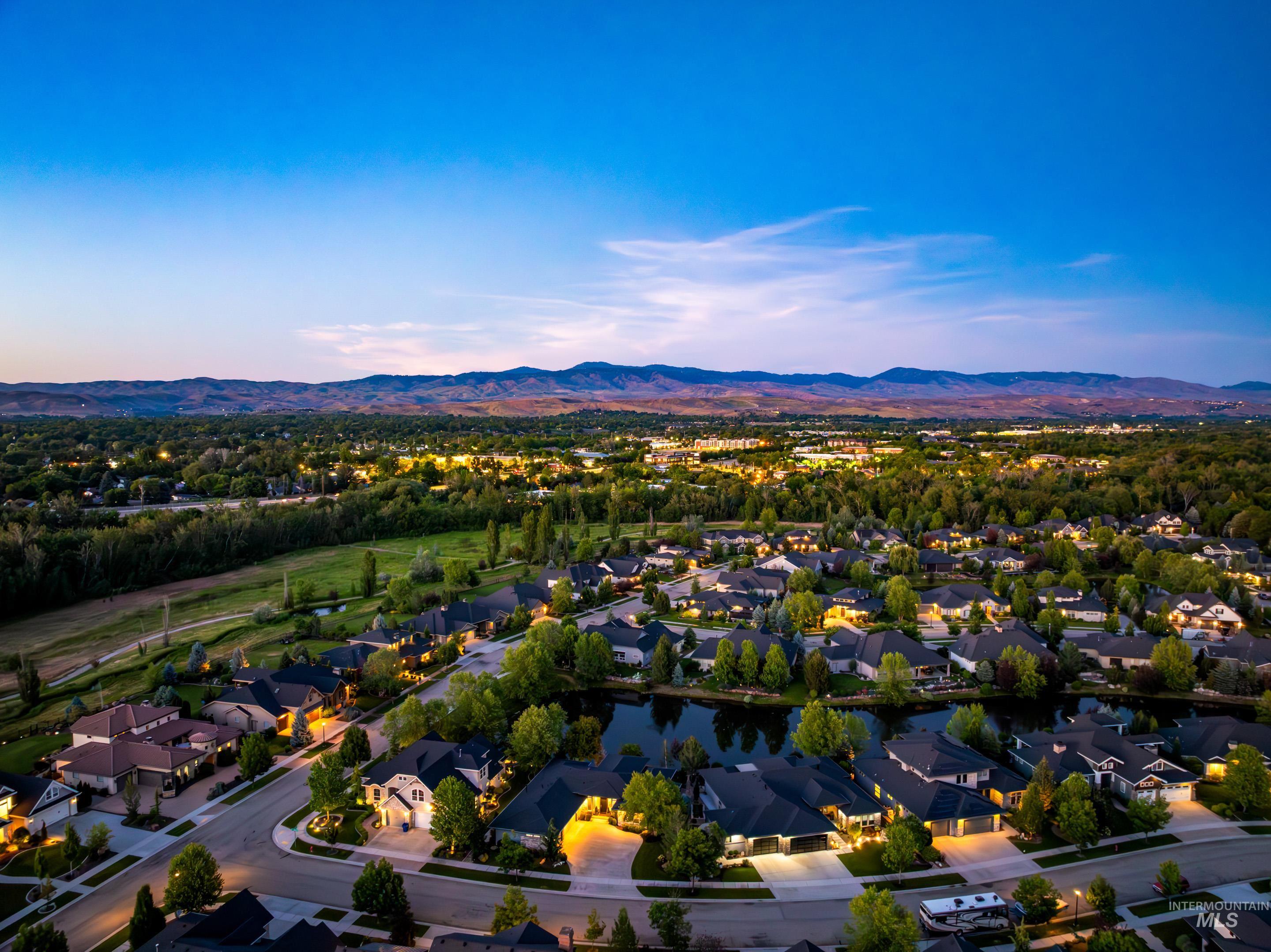 786 S Lone Hollow Way