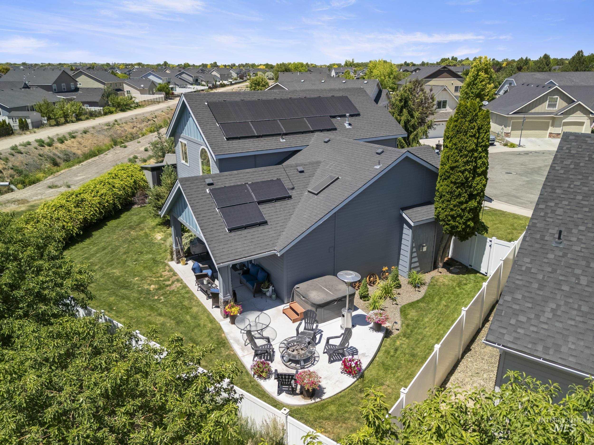 1957 W Placer Creek Ct