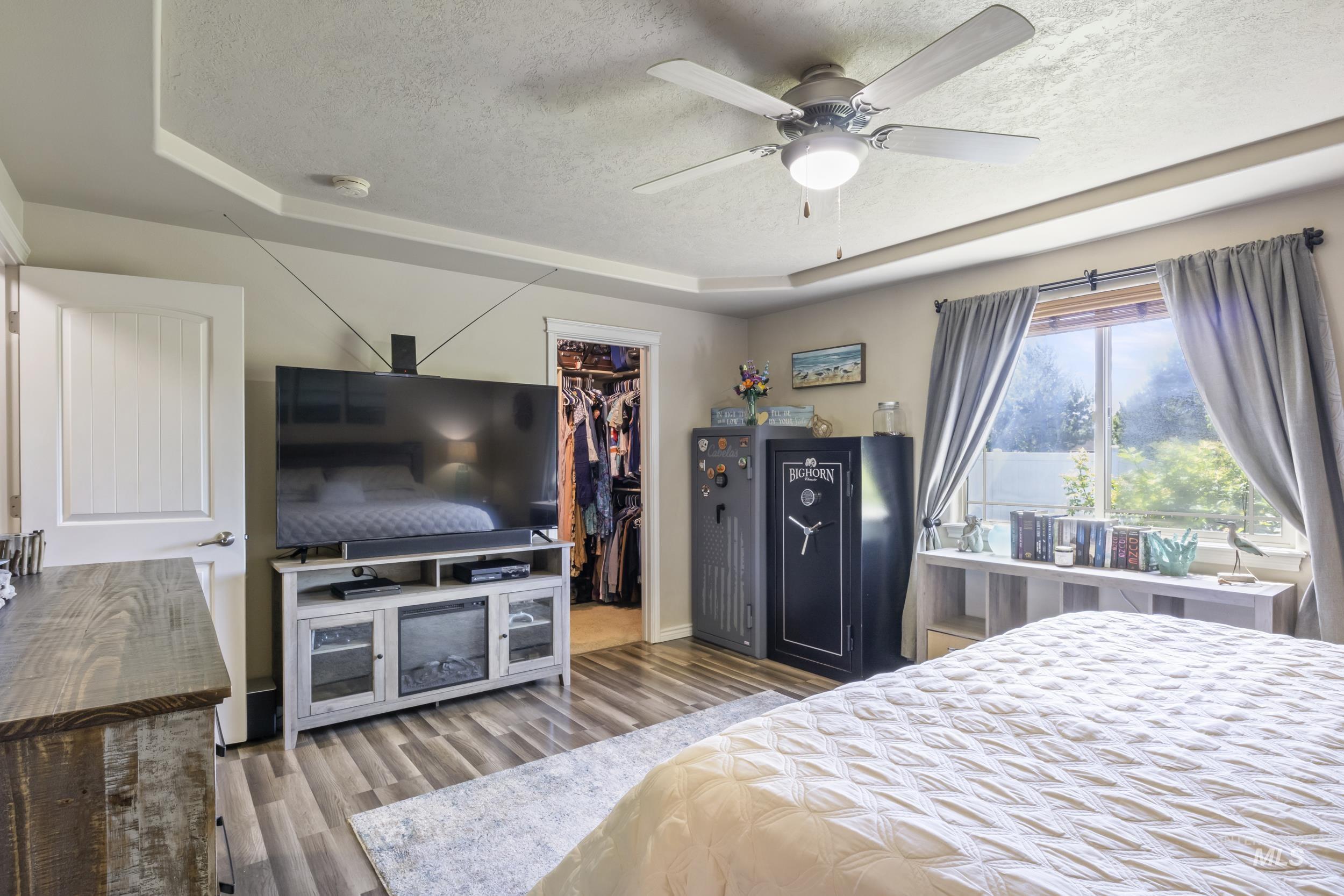 1957 W Placer Creek Ct