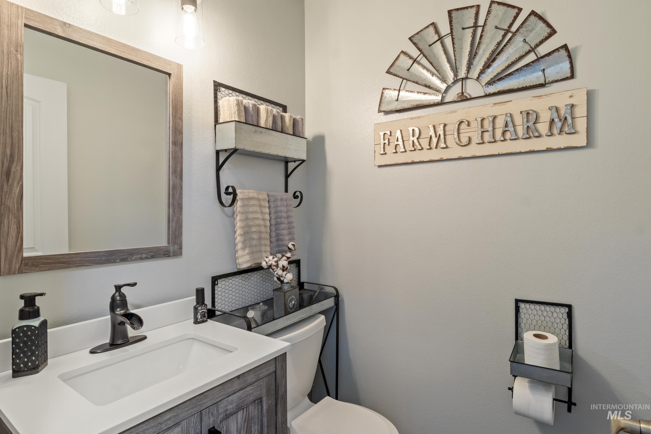 1957 W Placer Creek Ct