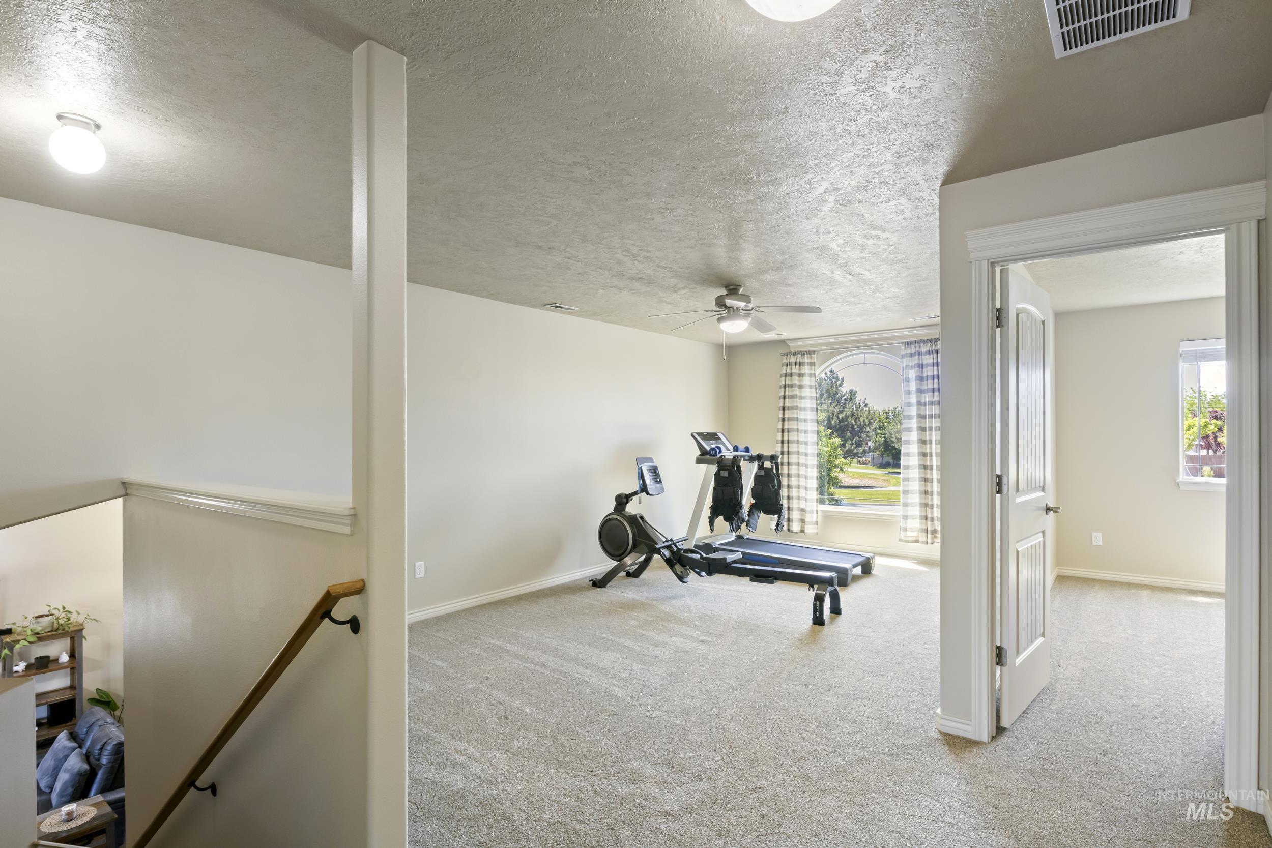 1957 W Placer Creek Ct