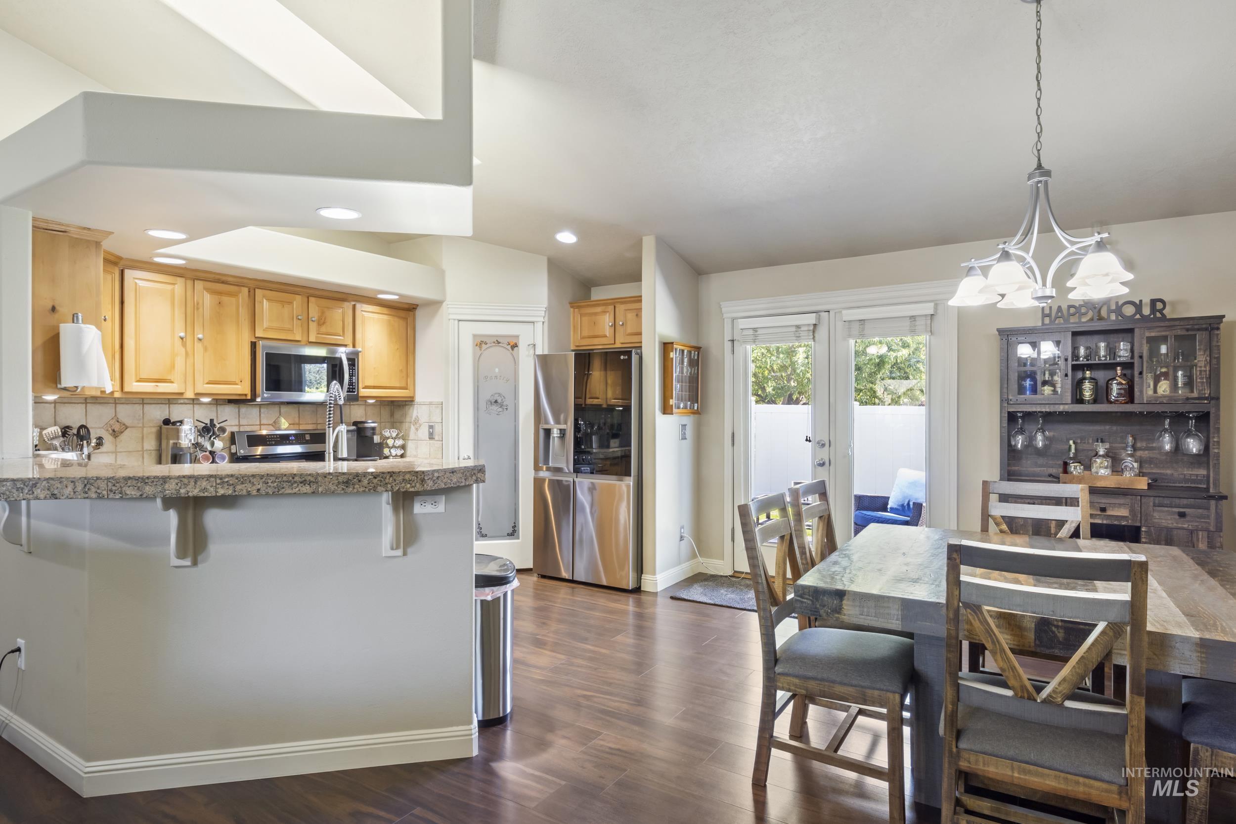 1957 W Placer Creek Ct