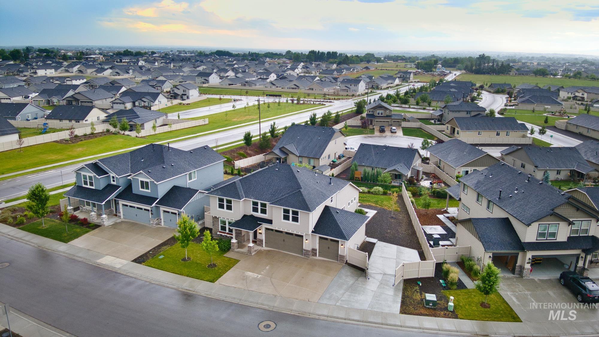 10449 W Thimbleberry Dr