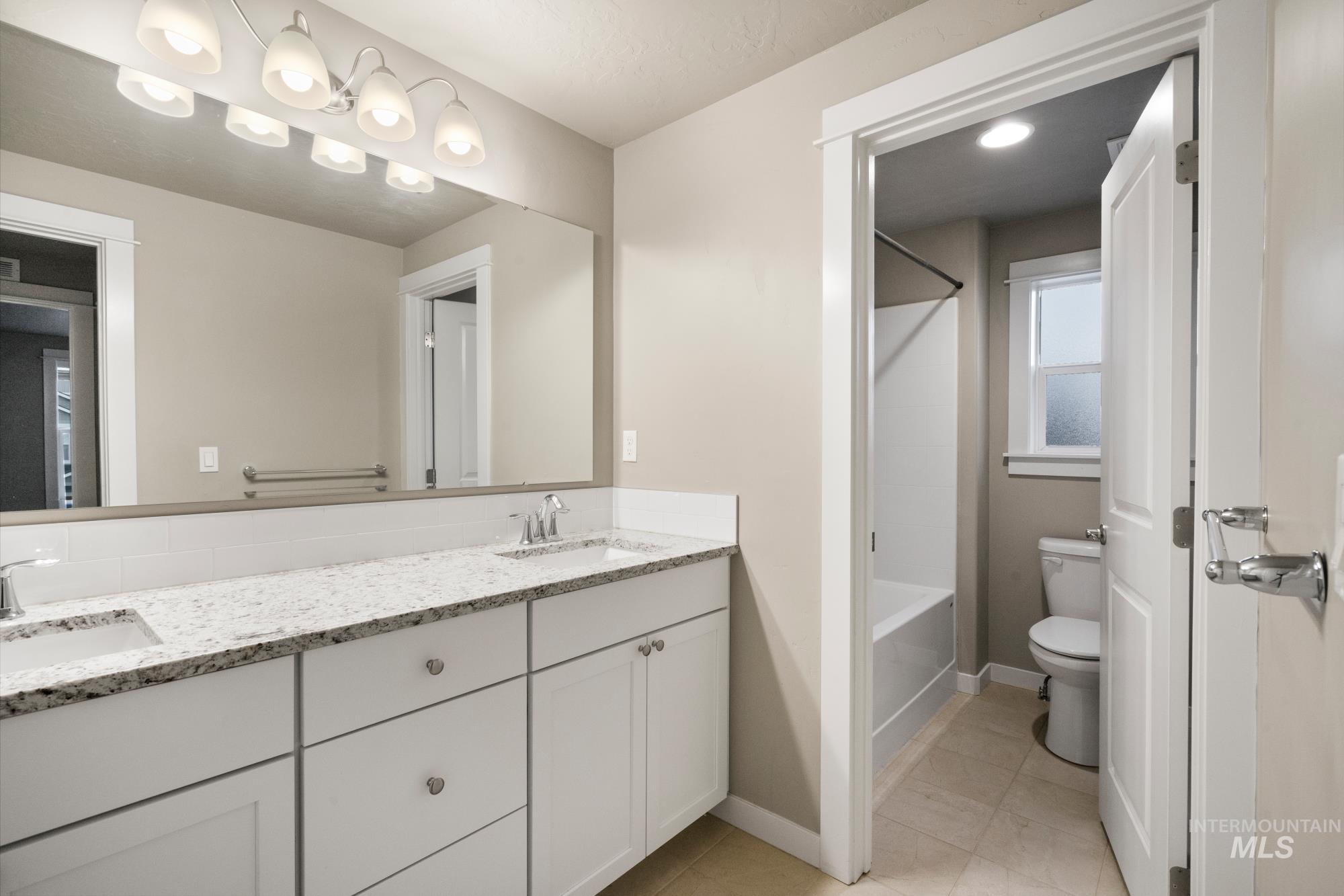 10449 W Thimbleberry Dr