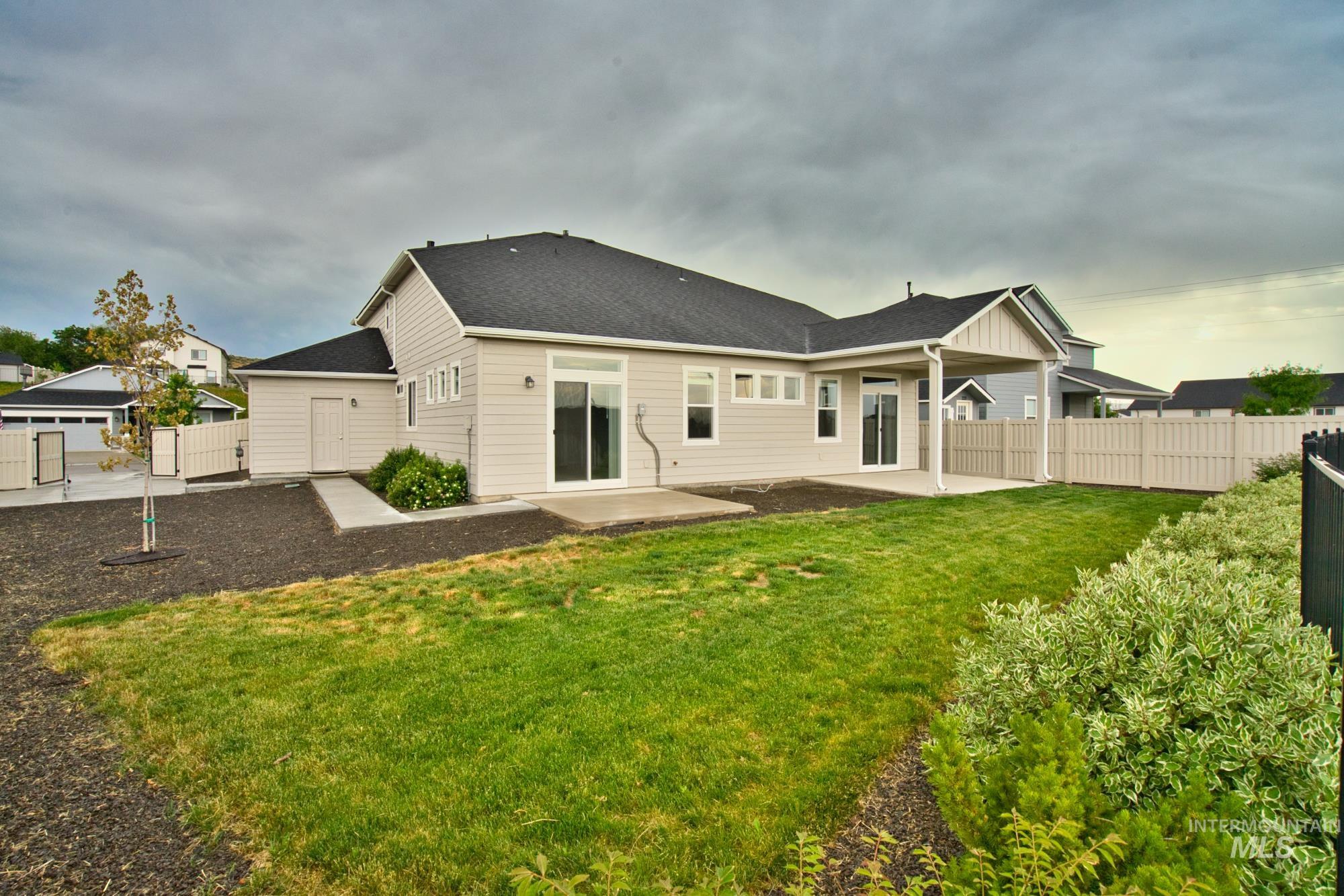 10449 W Thimbleberry Dr