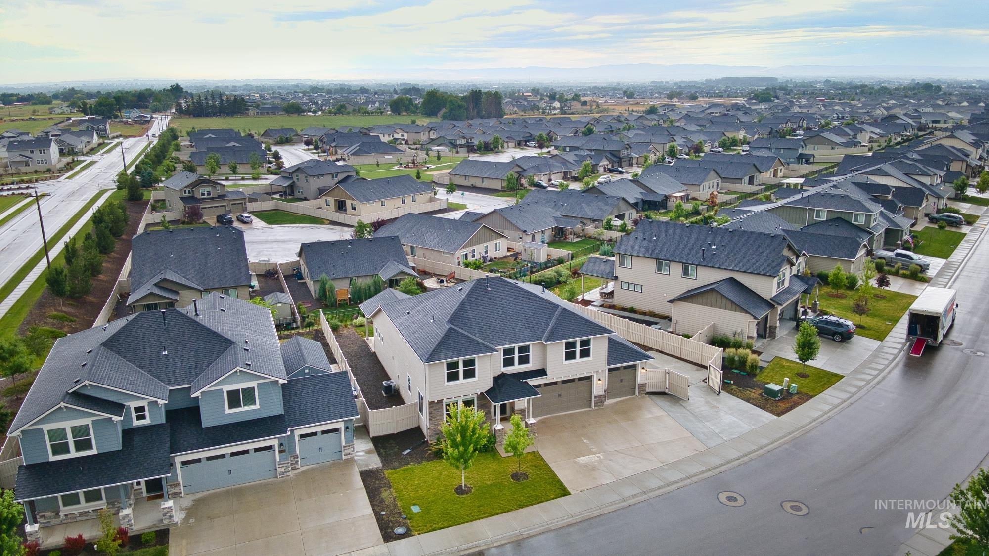 10449 W Thimbleberry Dr