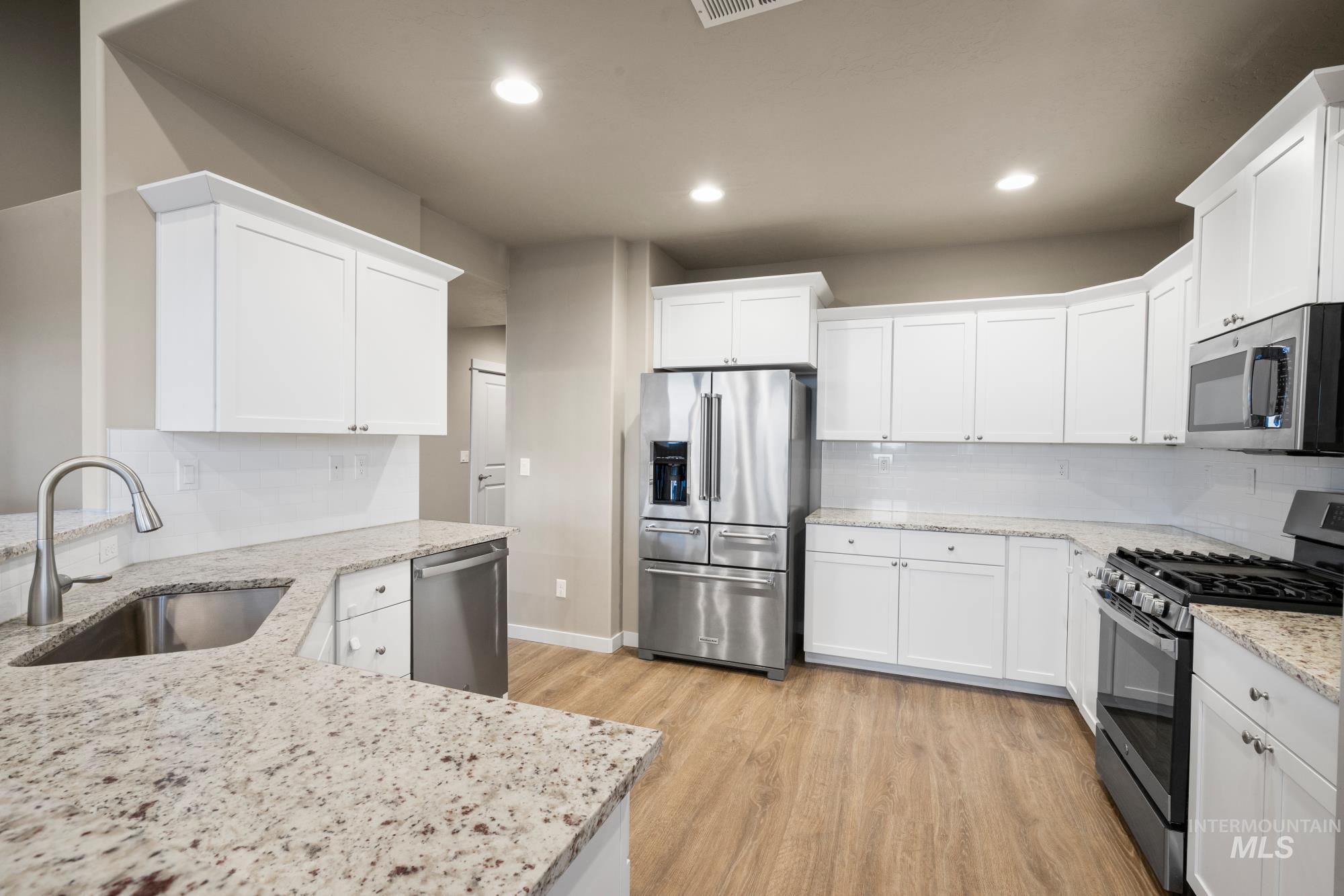 10449 W Thimbleberry Dr