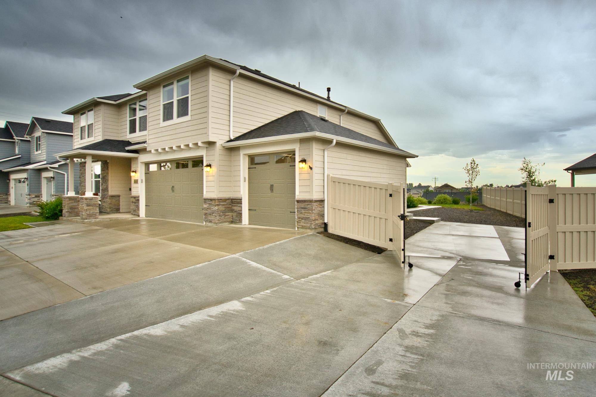 10449 W Thimbleberry Dr