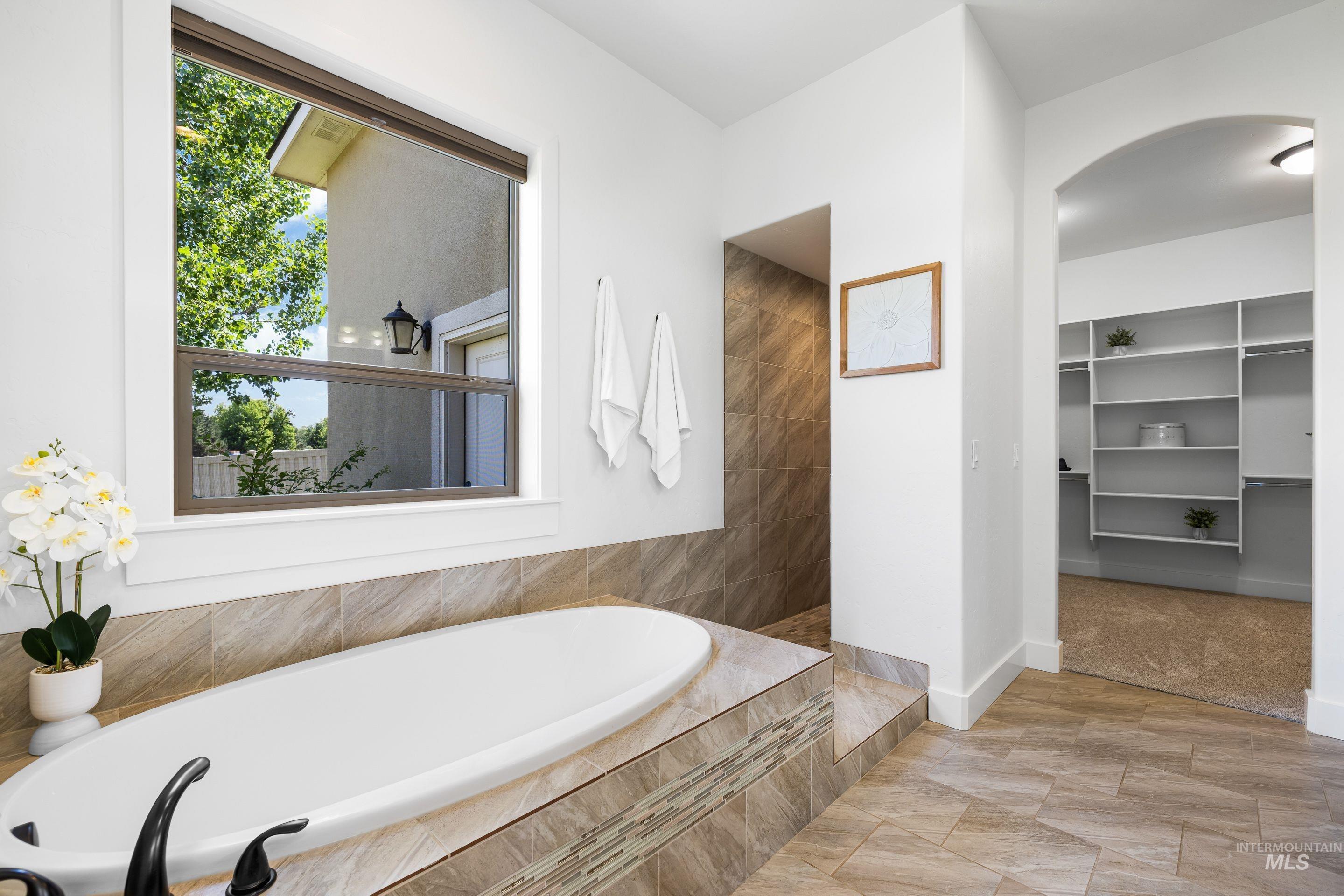 11258 W Streamview Ct