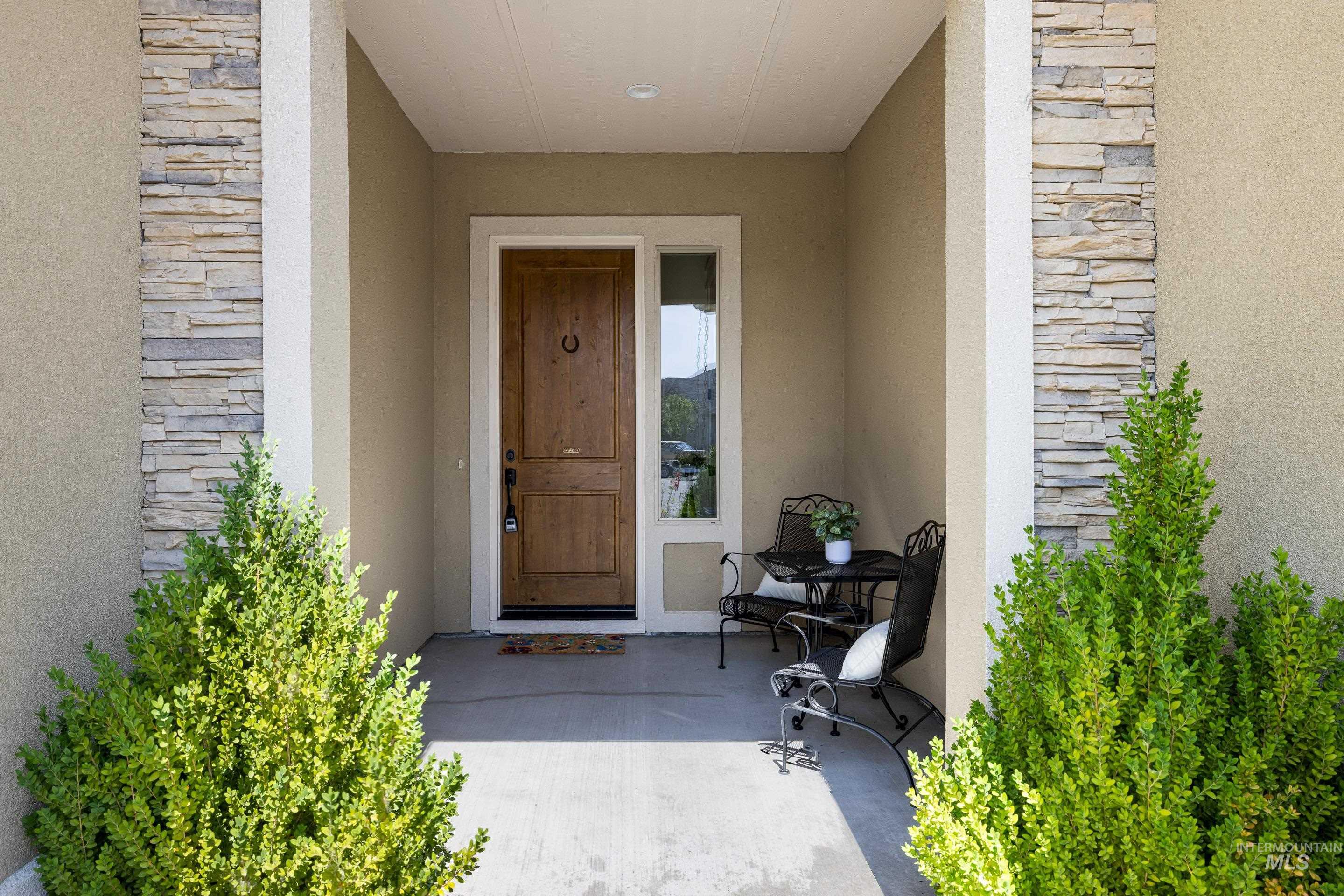 11258 W Streamview Ct