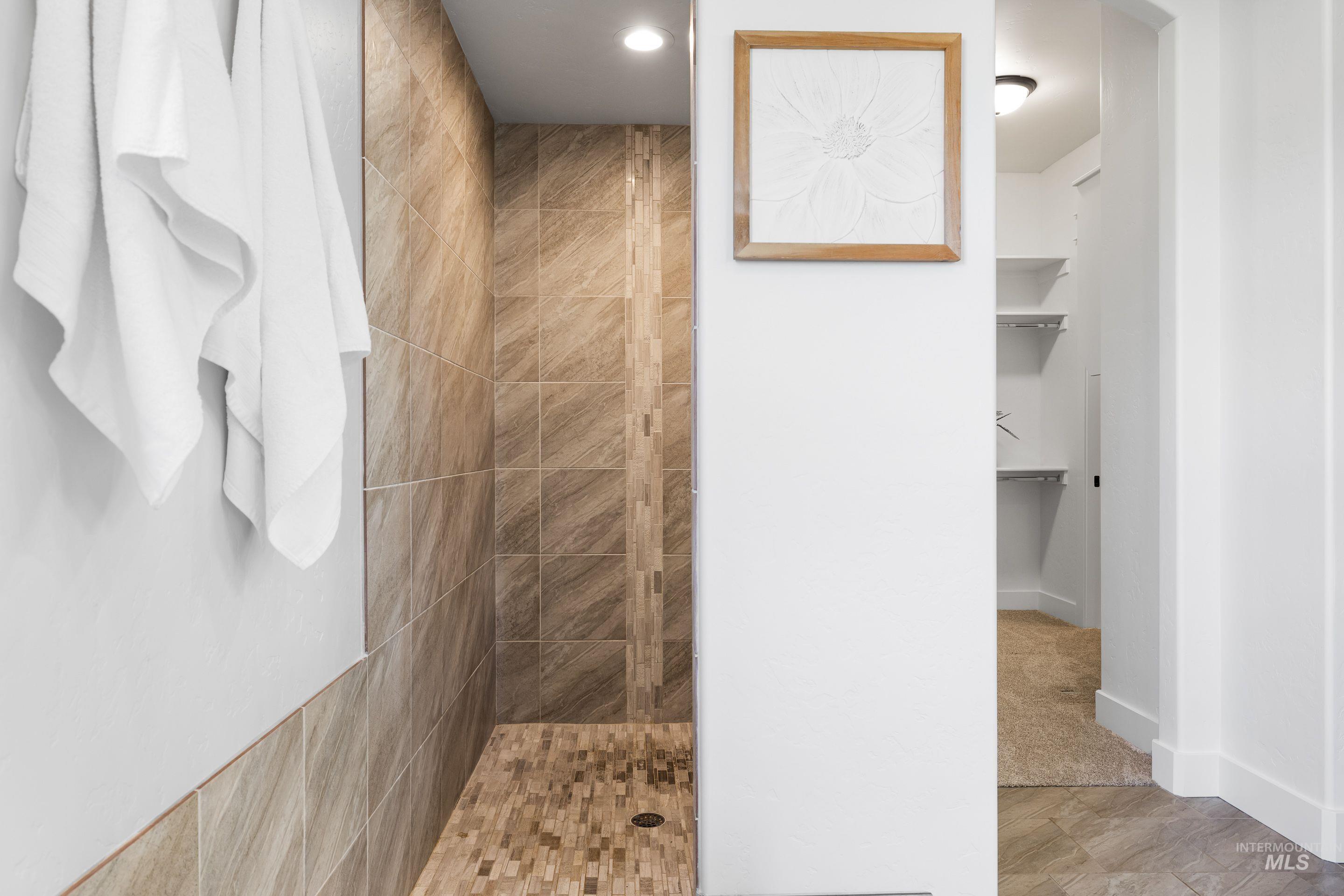 11258 W Streamview Ct