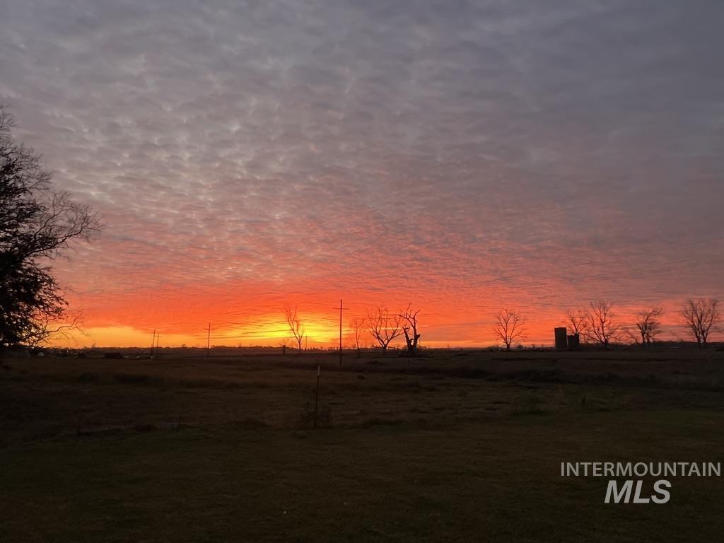 2132 Succor Creek Rd