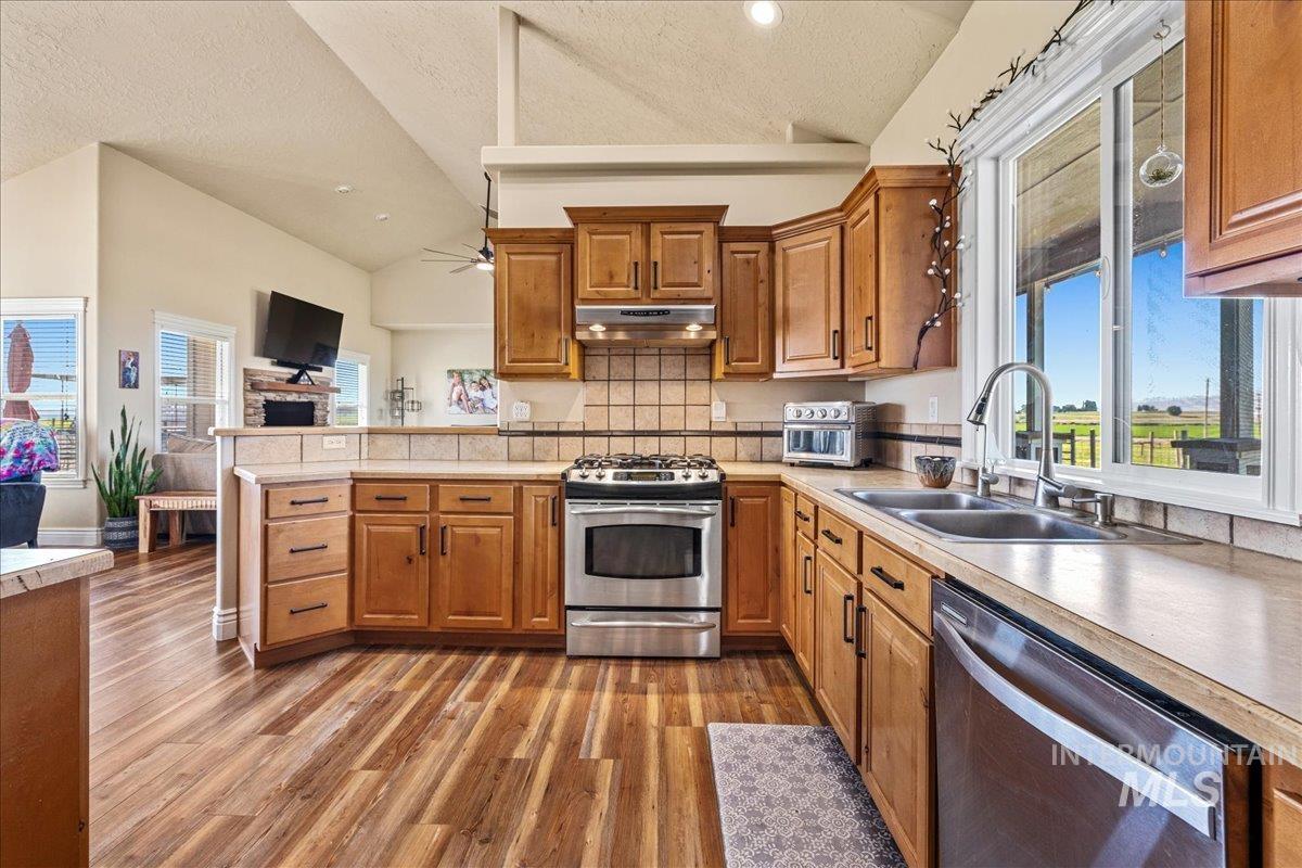 2132 Succor Creek Rd