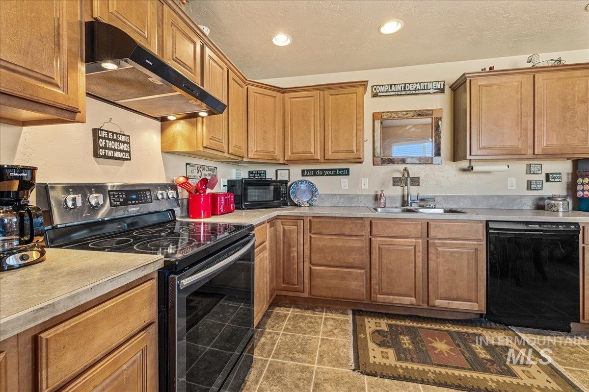 2132 Succor Creek Rd