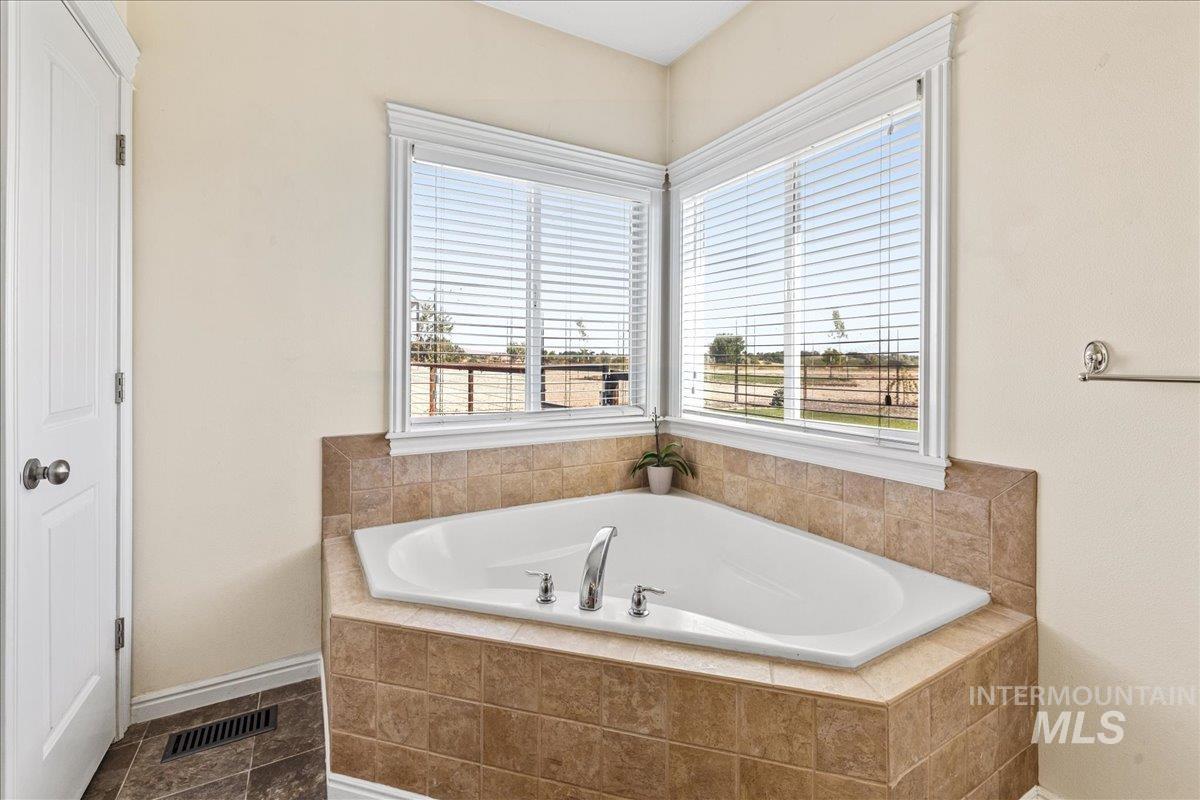 2132 Succor Creek Rd