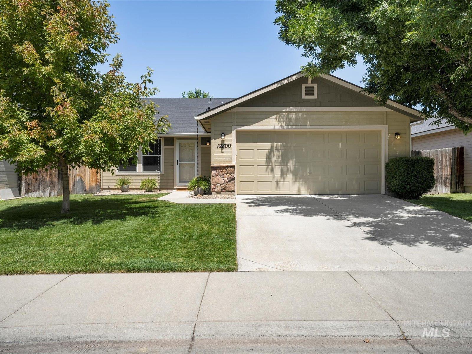 12800 W Fernleaf Street