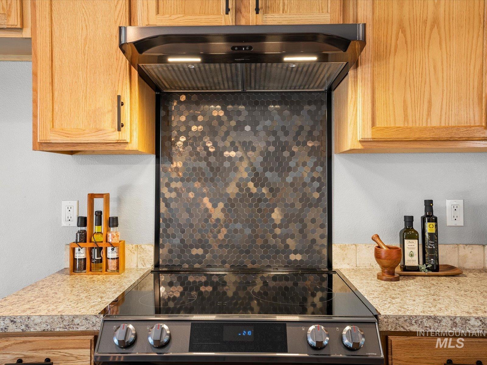 12800 W Fernleaf Street