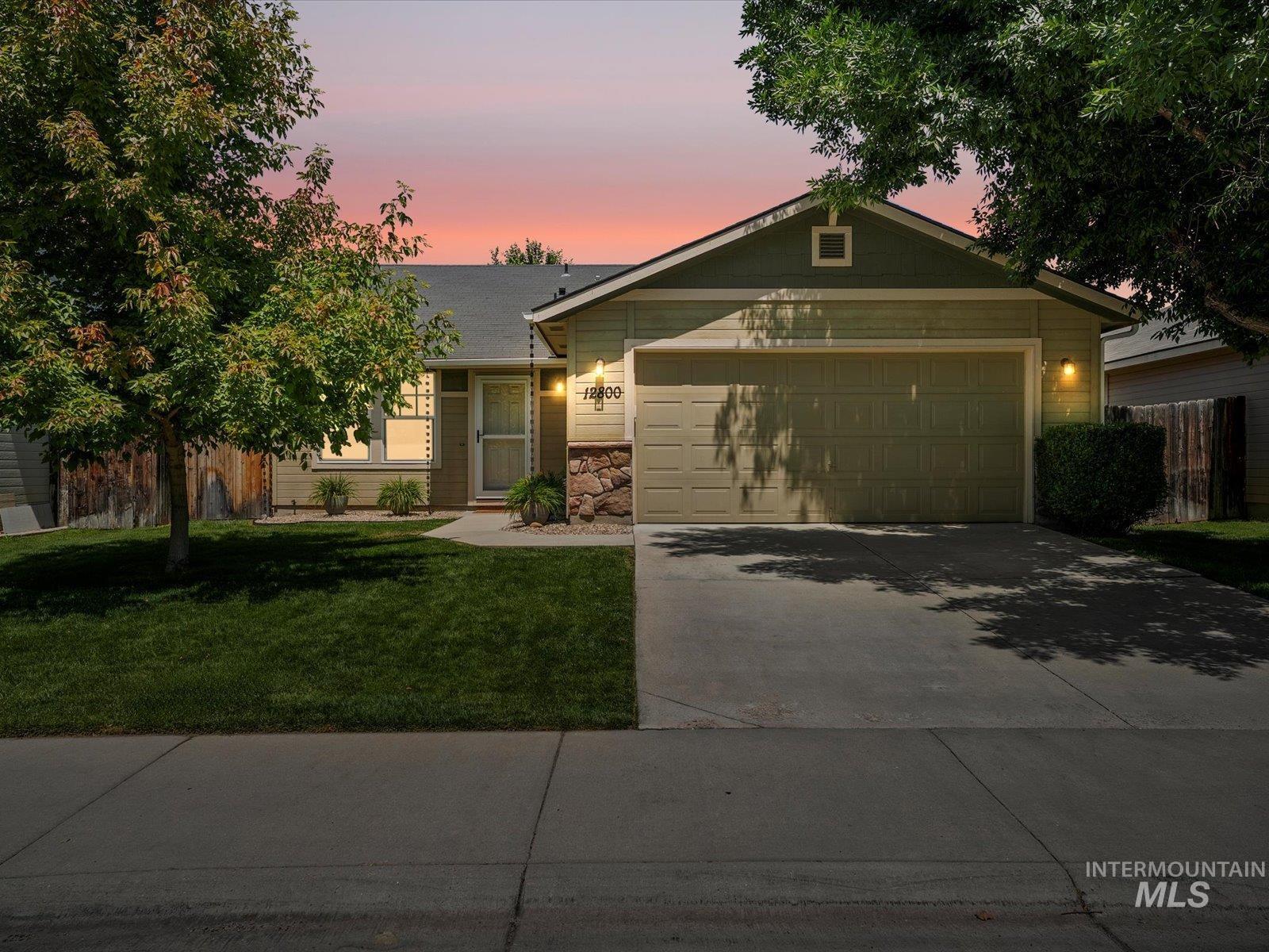 12800 W Fernleaf Street