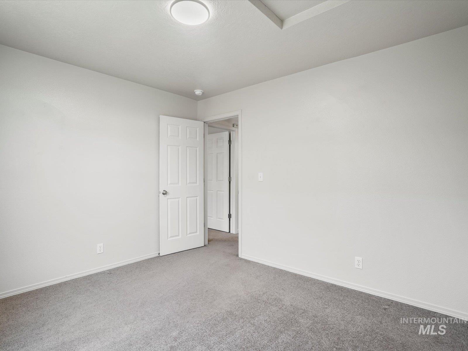 12800 W Fernleaf Street