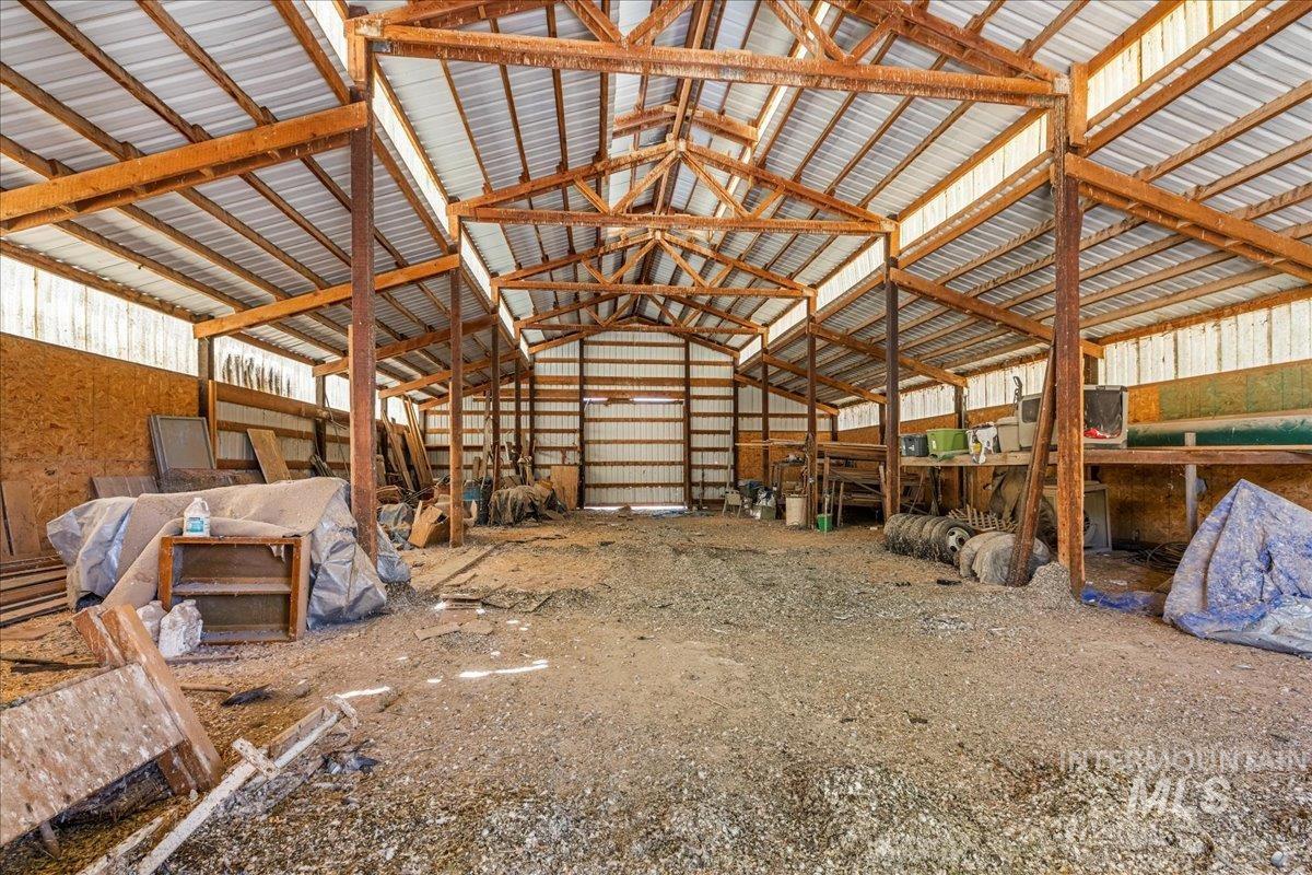 11108 Riverside Rd