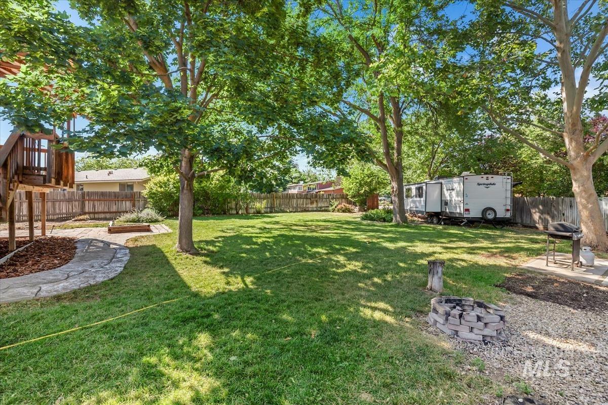 8715 W Kiggins Ct.