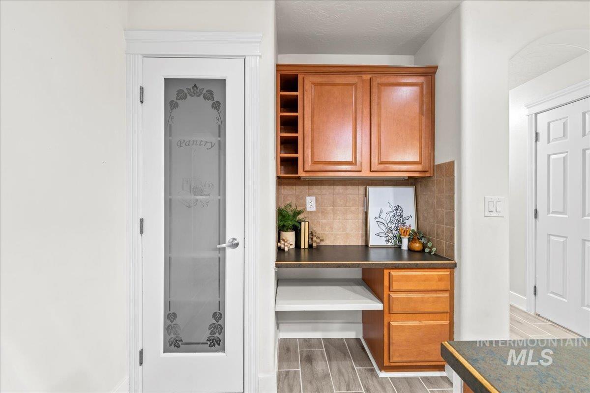 1497 NE Cinder Loop