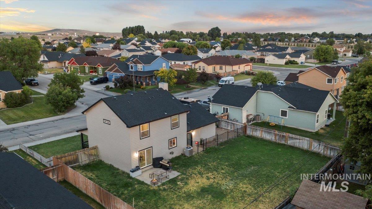 1497 NE Cinder Loop
