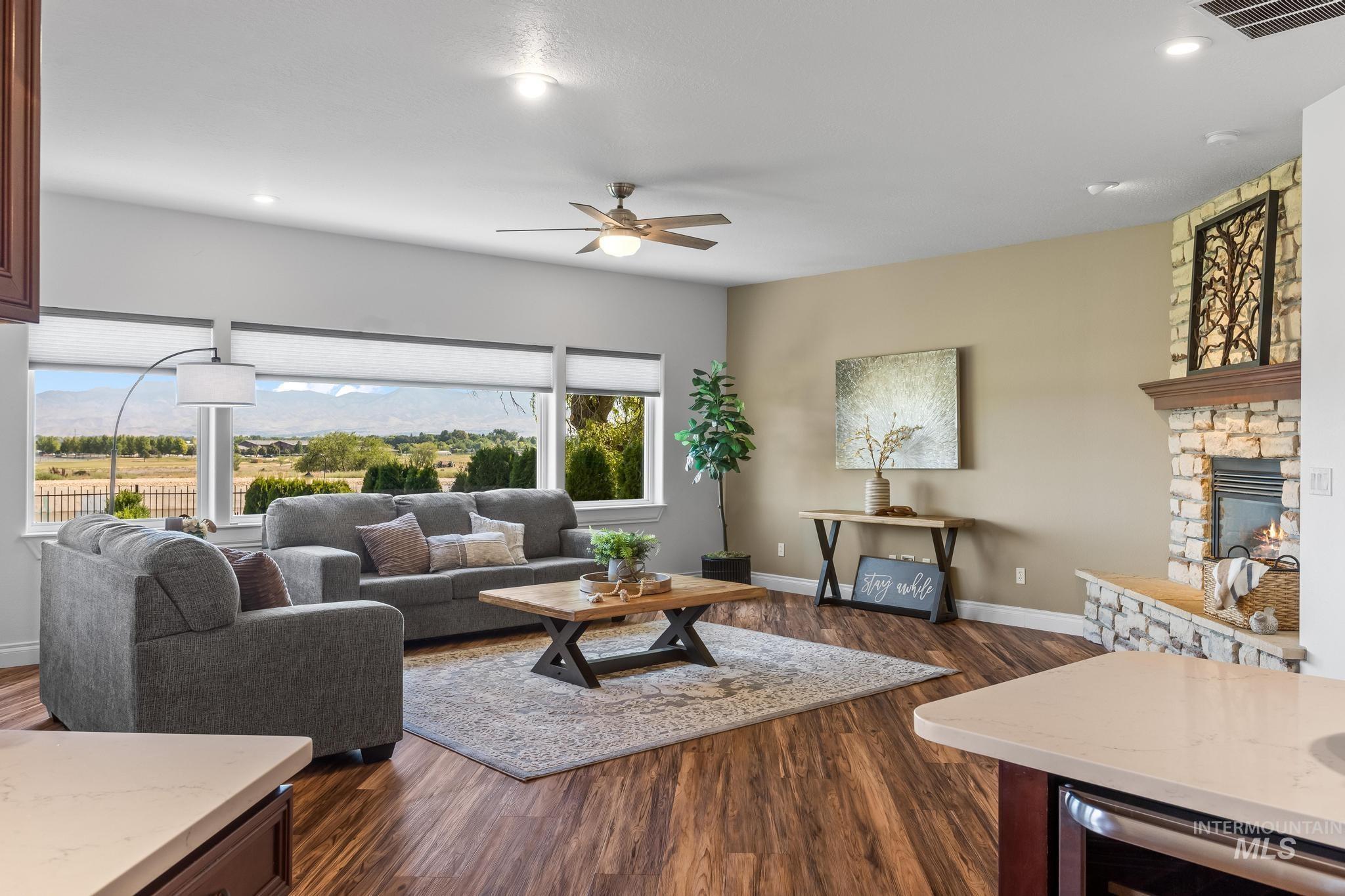 8582 W Thunder Mountain Dr.