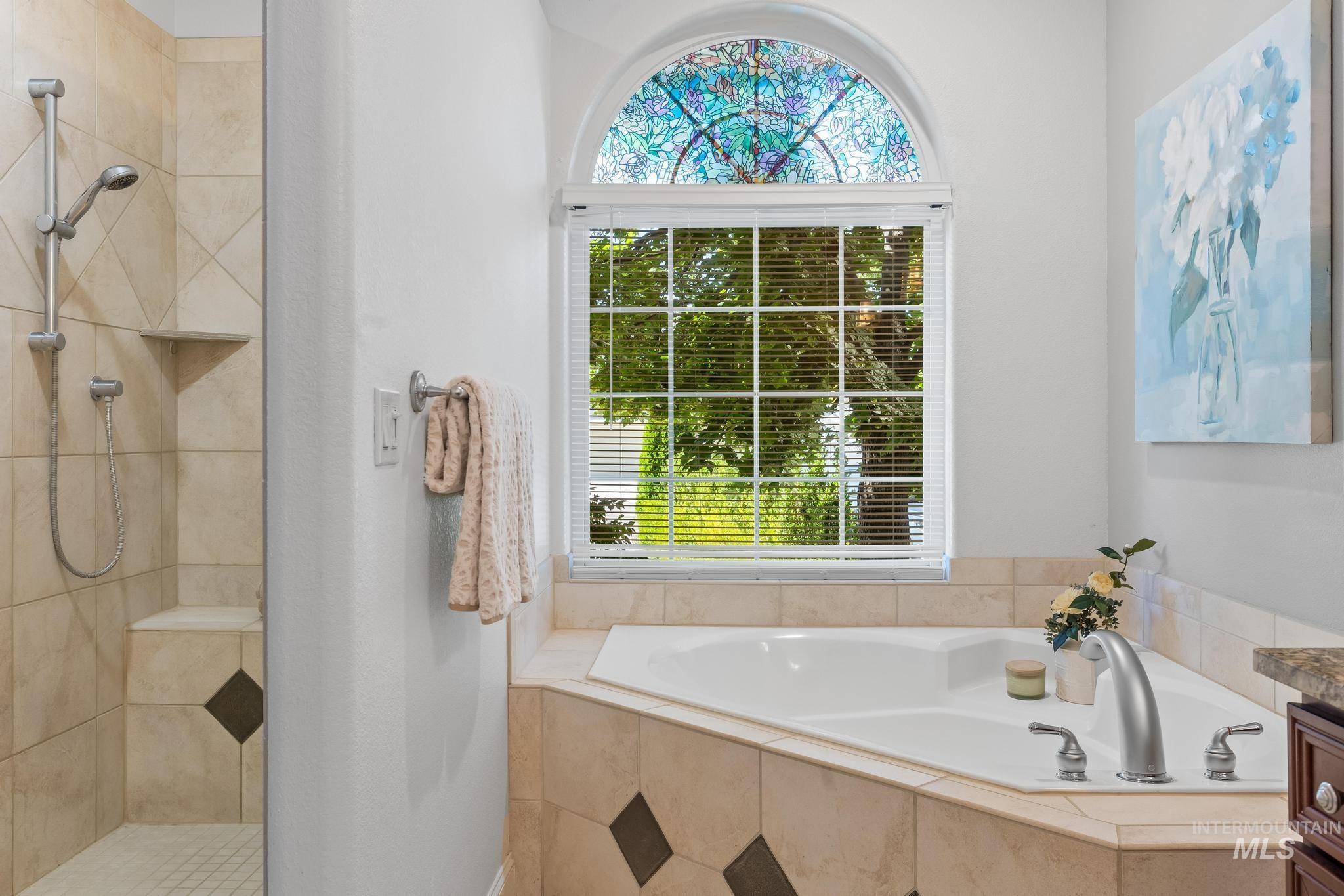 8582 W Thunder Mountain Dr.